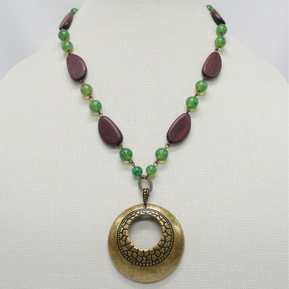 Disc Pendant Necklace Women OS Green Brown Boho Earthy Gorpcore